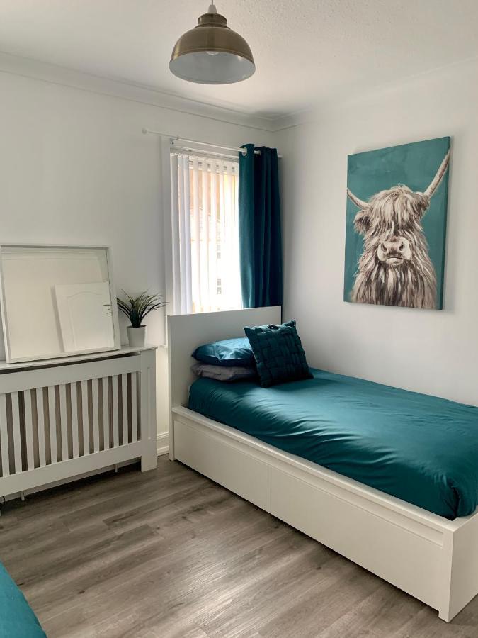 Nevis Rooms - Self Check In With Free Onsite Parking Inverlochy المظهر الخارجي الصورة