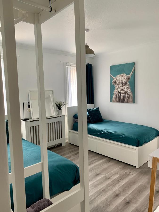 Nevis Rooms - Self Check In With Free Onsite Parking Inverlochy المظهر الخارجي الصورة