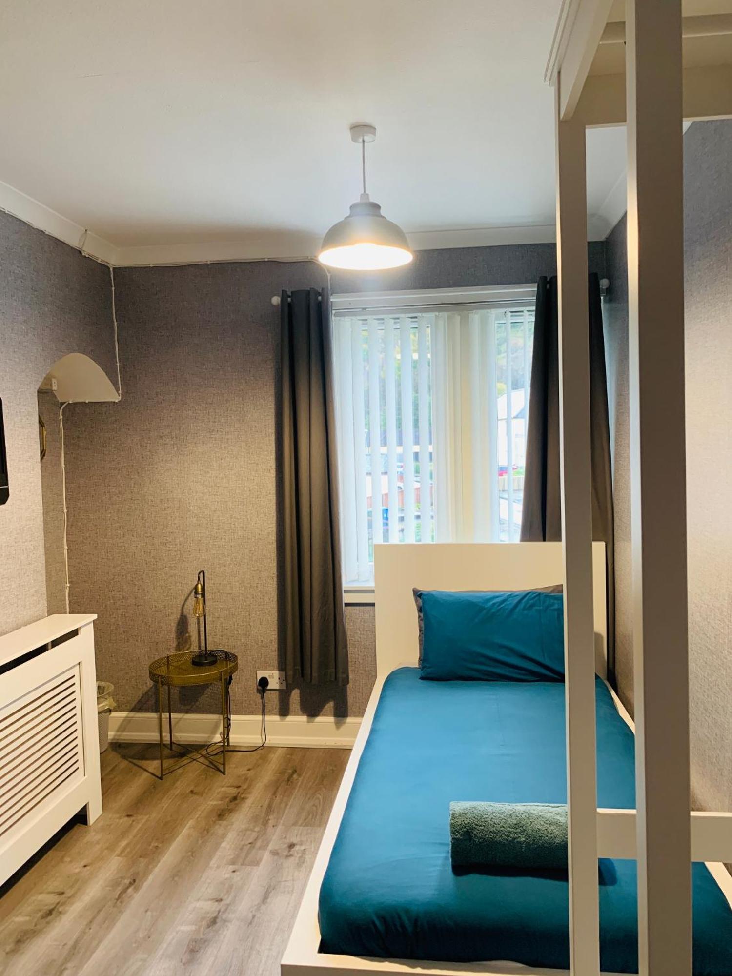 Nevis Rooms - Self Check In With Free Onsite Parking Inverlochy المظهر الخارجي الصورة