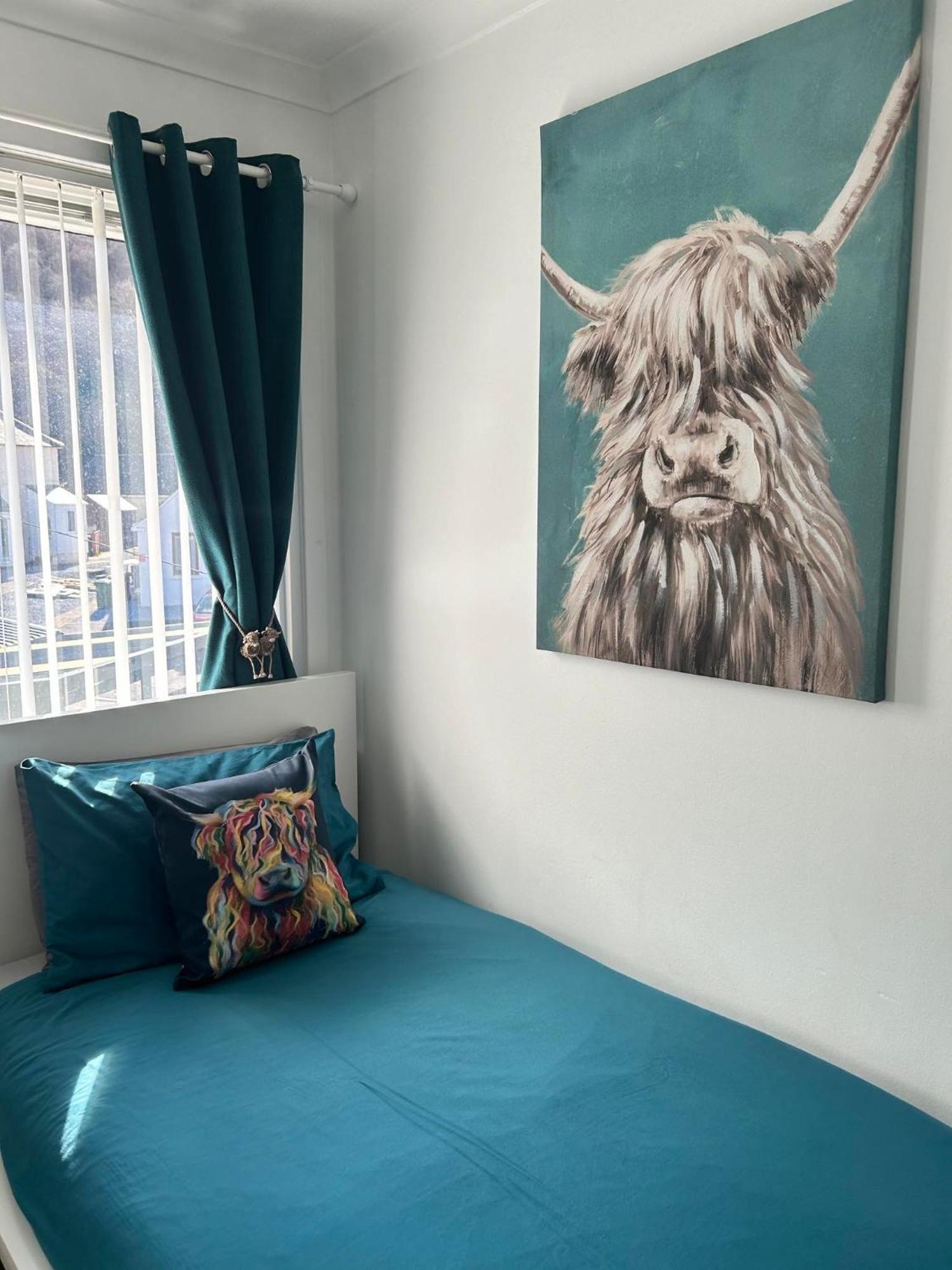 Nevis Rooms - Self Check In With Free Onsite Parking Inverlochy المظهر الخارجي الصورة